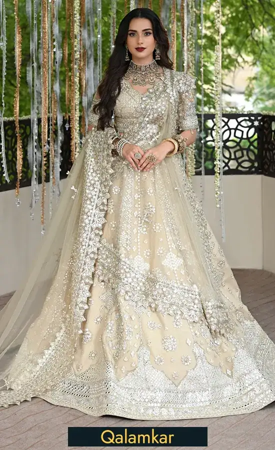 Mirror Work Lehenga For Wedding Guestsss (1) Mirror Work Lehenga For Wedding Guestsss (1)
