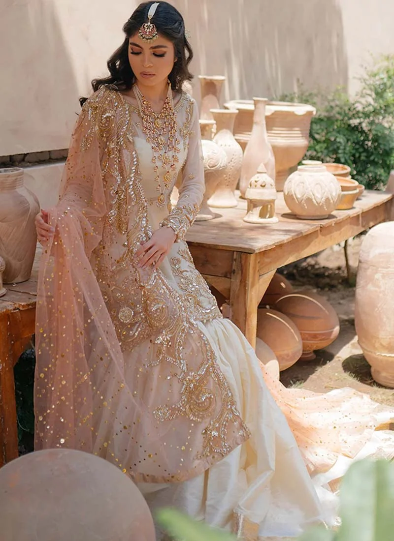 Sadaf Fawad Khan White Gharara (3)